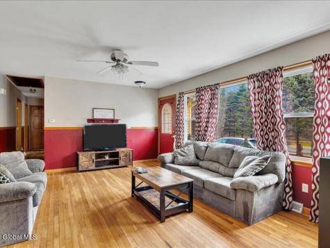 3689 Ny Highway 2 Cropseyville NY 12052
