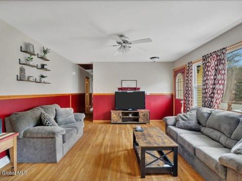 3689 Ny Highway 2 Cropseyville NY 12052