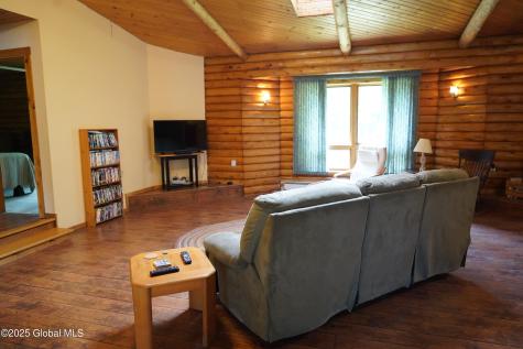 177 Lake Lorraine Way Hoosick Falls NY 12090