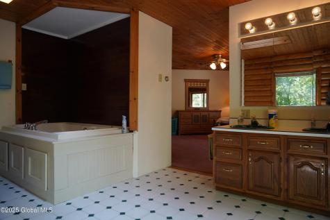 177 Lake Lorraine Way Hoosick Falls NY 12090