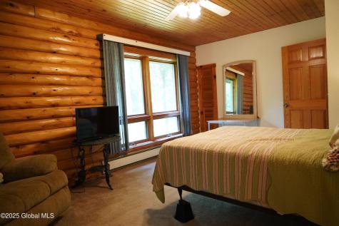 177 Lake Lorraine Way Hoosick Falls NY 12090