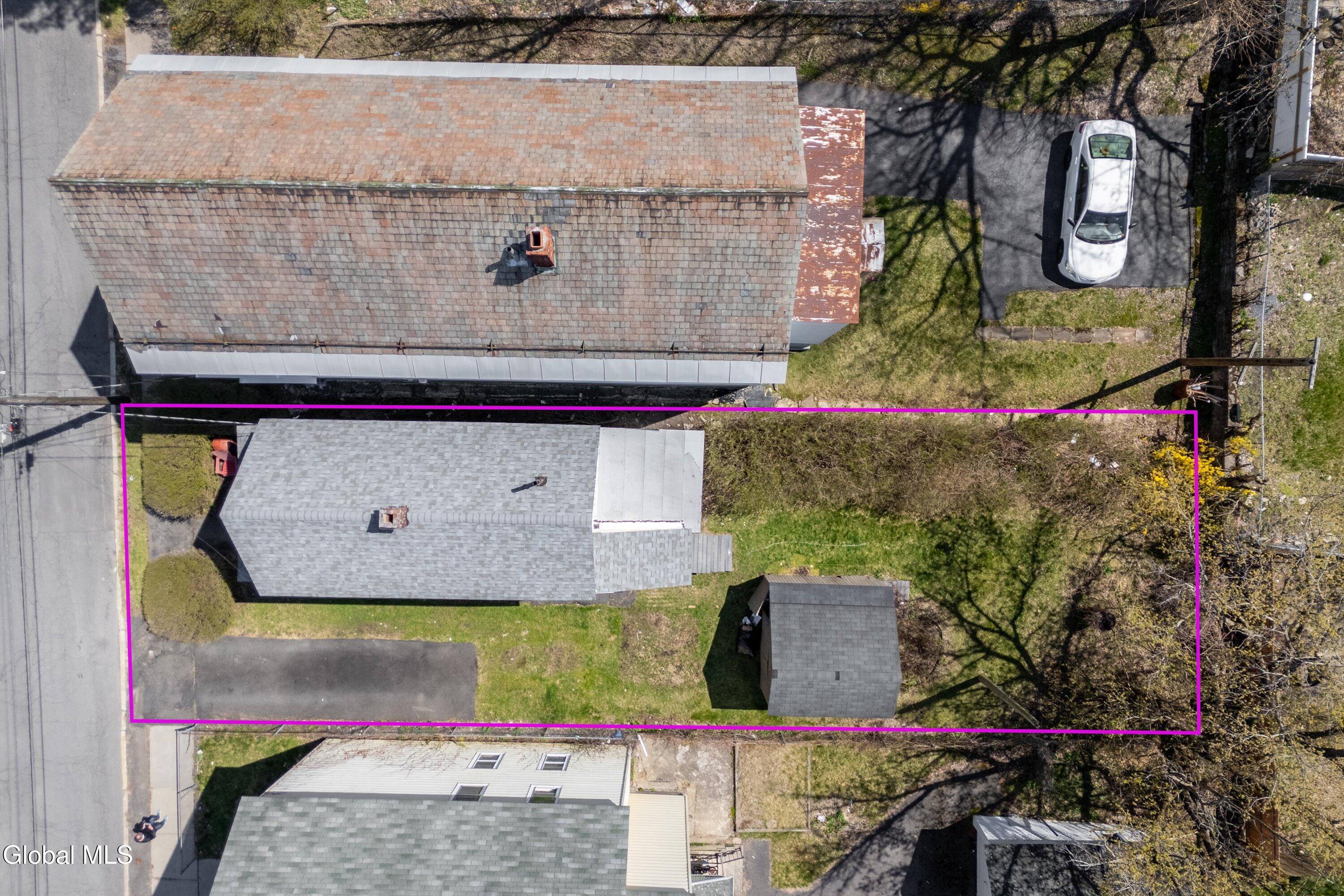 556 Clarendon Street Schenectady NY 12308