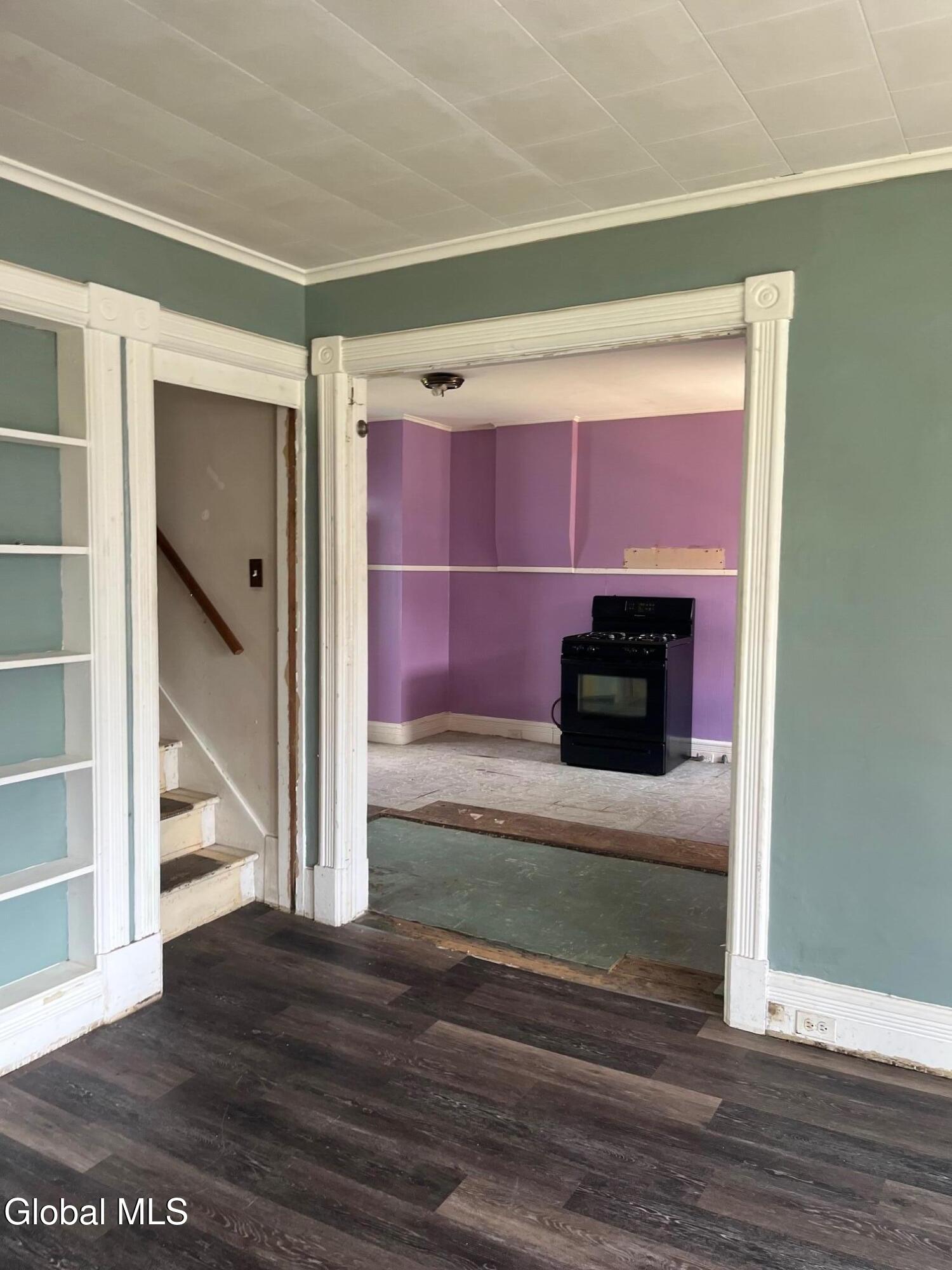 24 Elmwood Avenue Gloversville NY 12078
