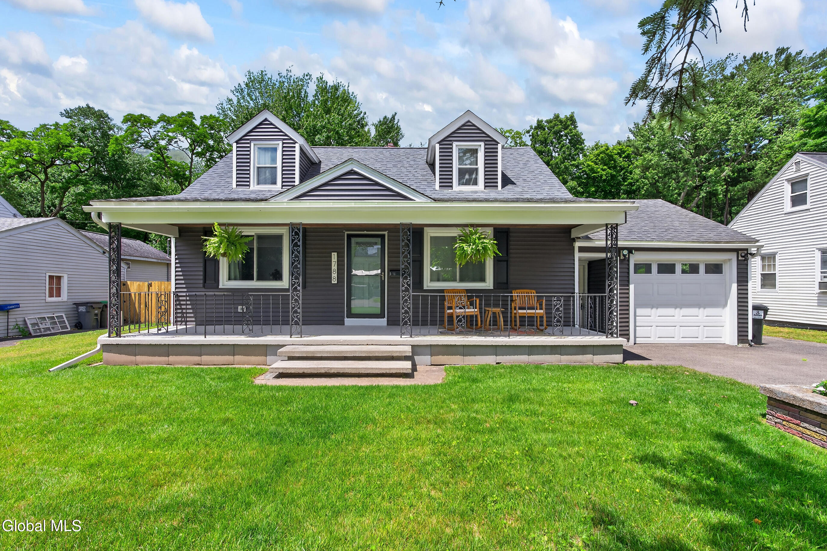 1788 Devendorf Road Schenectady NY 12303