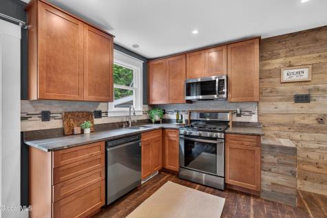 1788 Devendorf Road Schenectady NY 12303