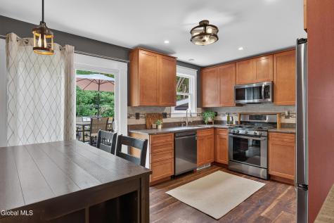 1788 Devendorf Road Schenectady NY 12303