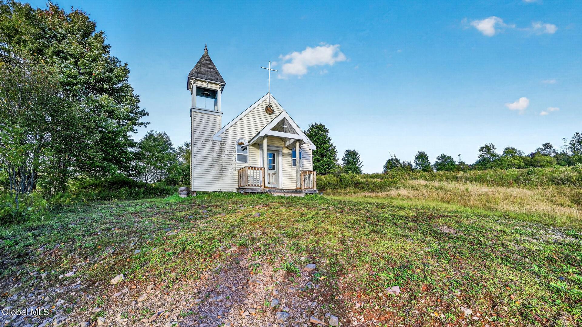 2614 Turnpike Road East Meredith NY 13757
