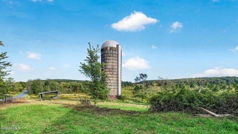 2614 Turnpike Road East Meredith NY 13757