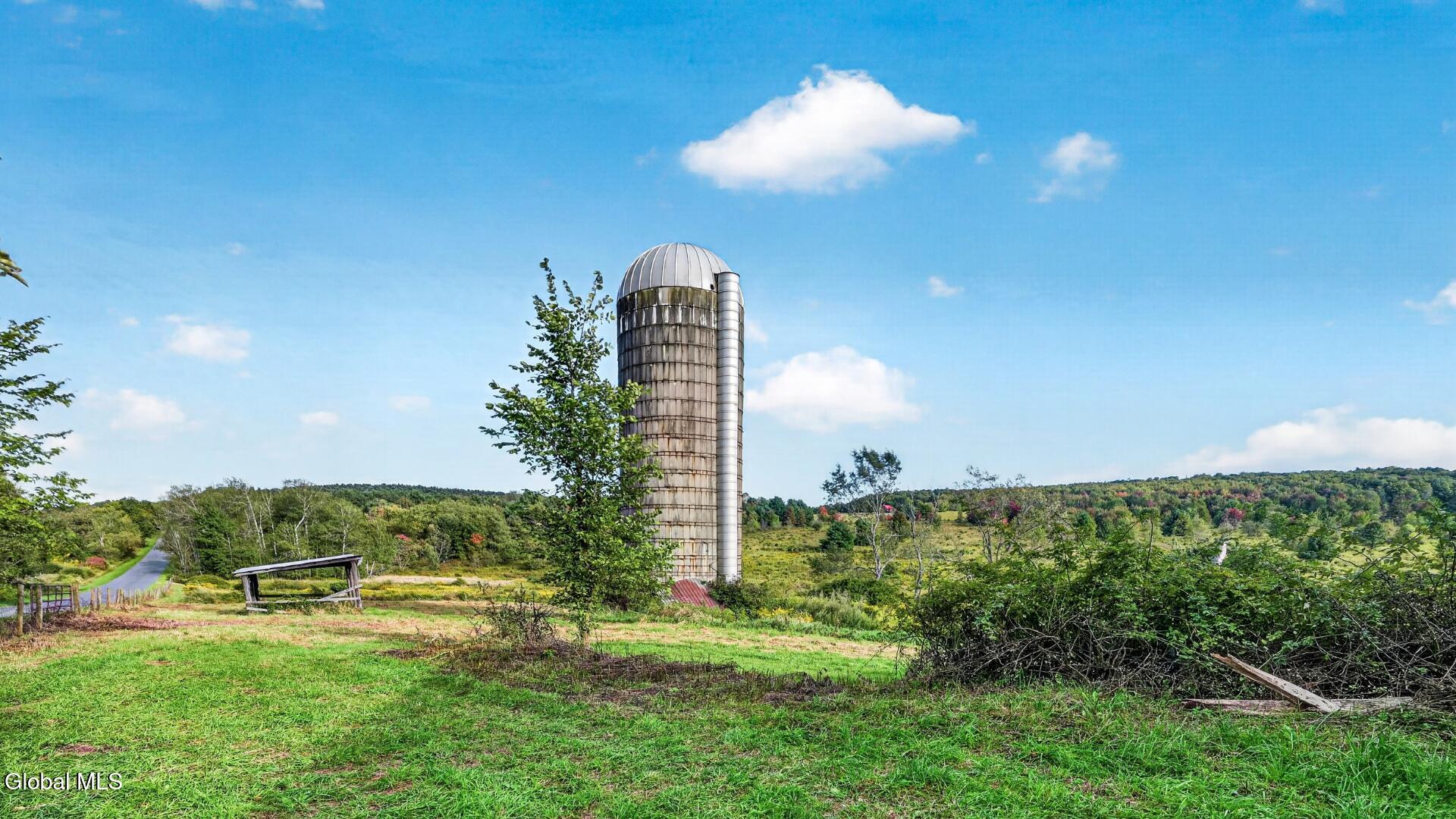 2614 Turnpike Road East Meredith NY 13757