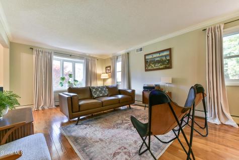 3 Eagle Trace Clifton Park NY 12019