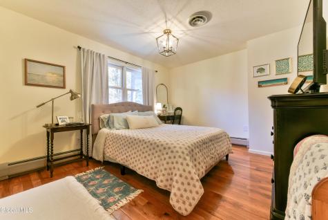 3 Eagle Trace Clifton Park NY 12019