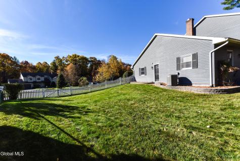 3 Eagle Trace Clifton Park NY 12019