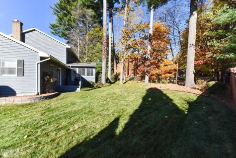 3 Eagle Trace Clifton Park NY 12019