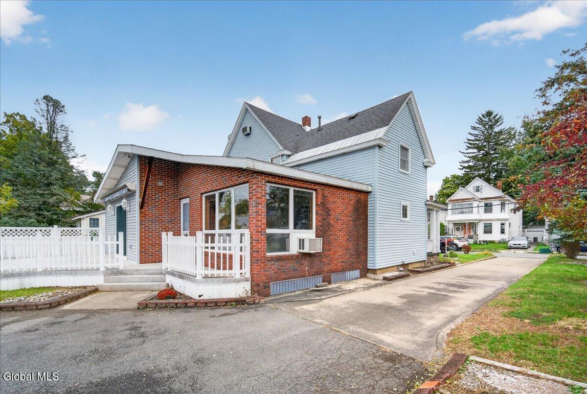 346 Eleanor Street Schenectady NY 12306