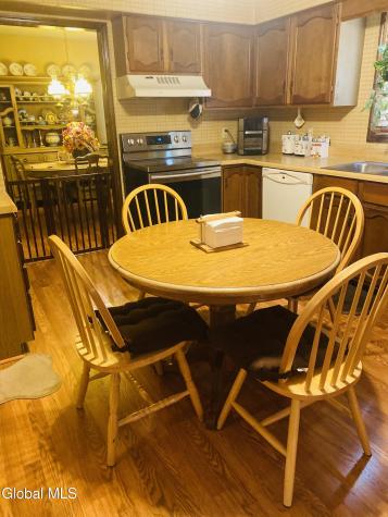 606 Tedesco Court Guilderland NY 12303