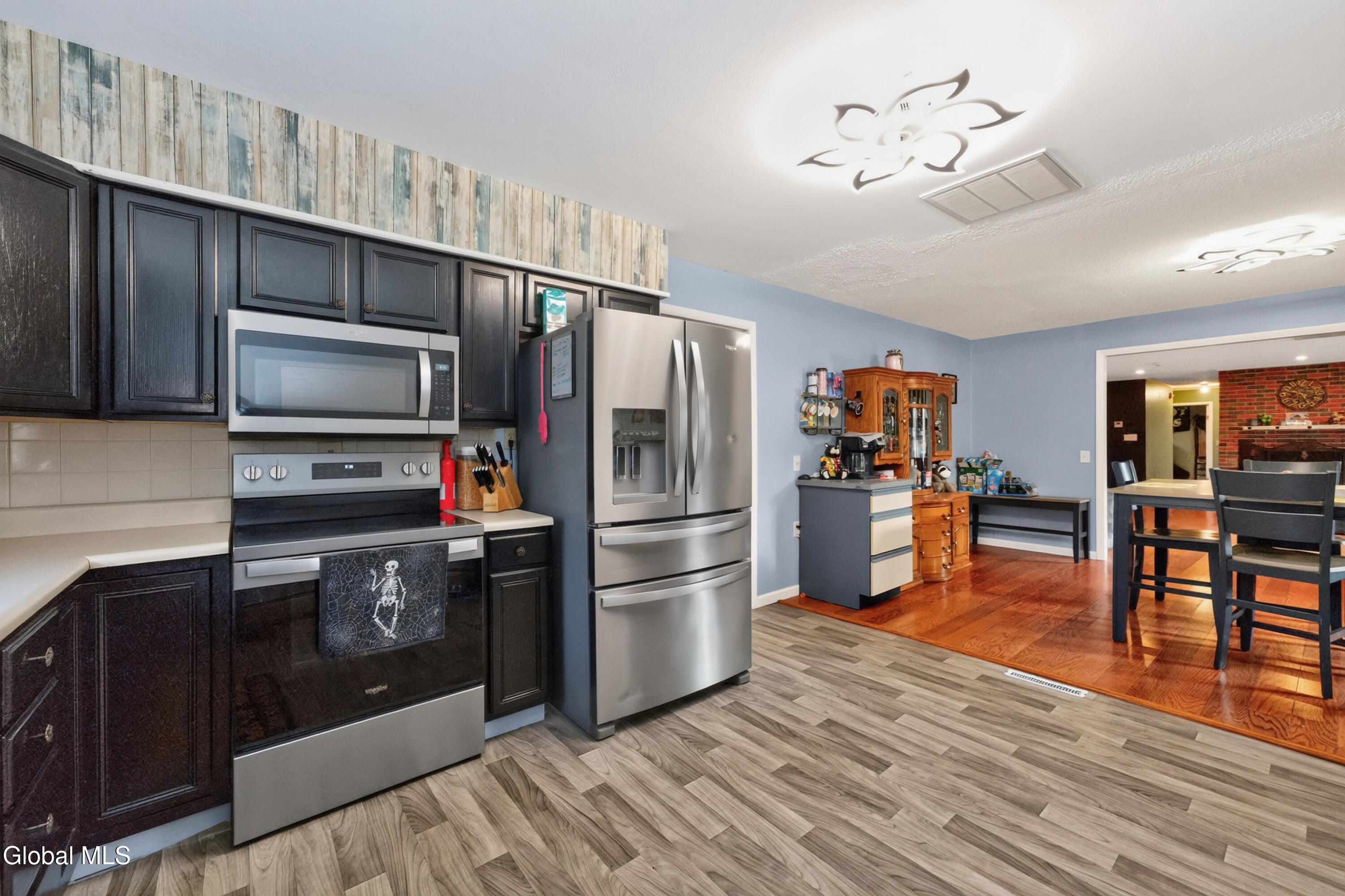 242 E State Street Gloversville NY 12078