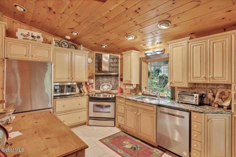 93 Sagamore Drive Lake Luzerne NY 12846
