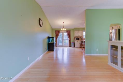 10 Florida Avenue Rensselaer NY 12144