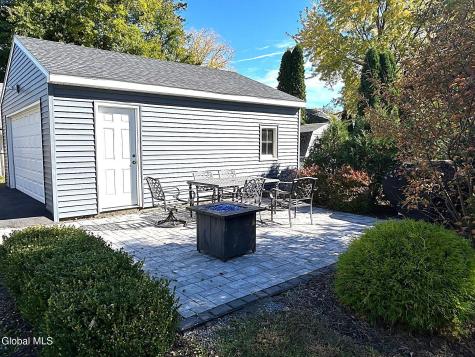 32 Highland Avenue Albany NY 12205