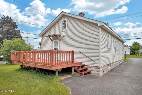 352 Melrose Street Rotterdam NY 12306