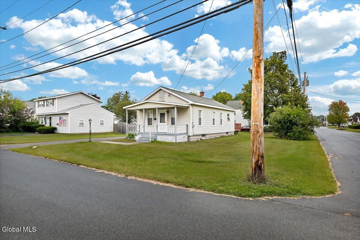 352 Melrose Street Rotterdam NY 12306