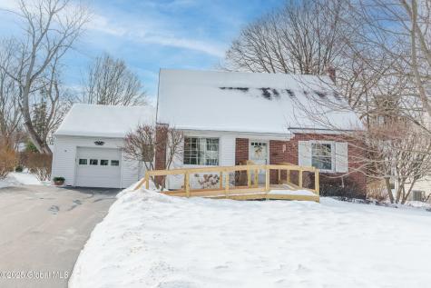 707 Riverside Avenue Glenville NY 12302