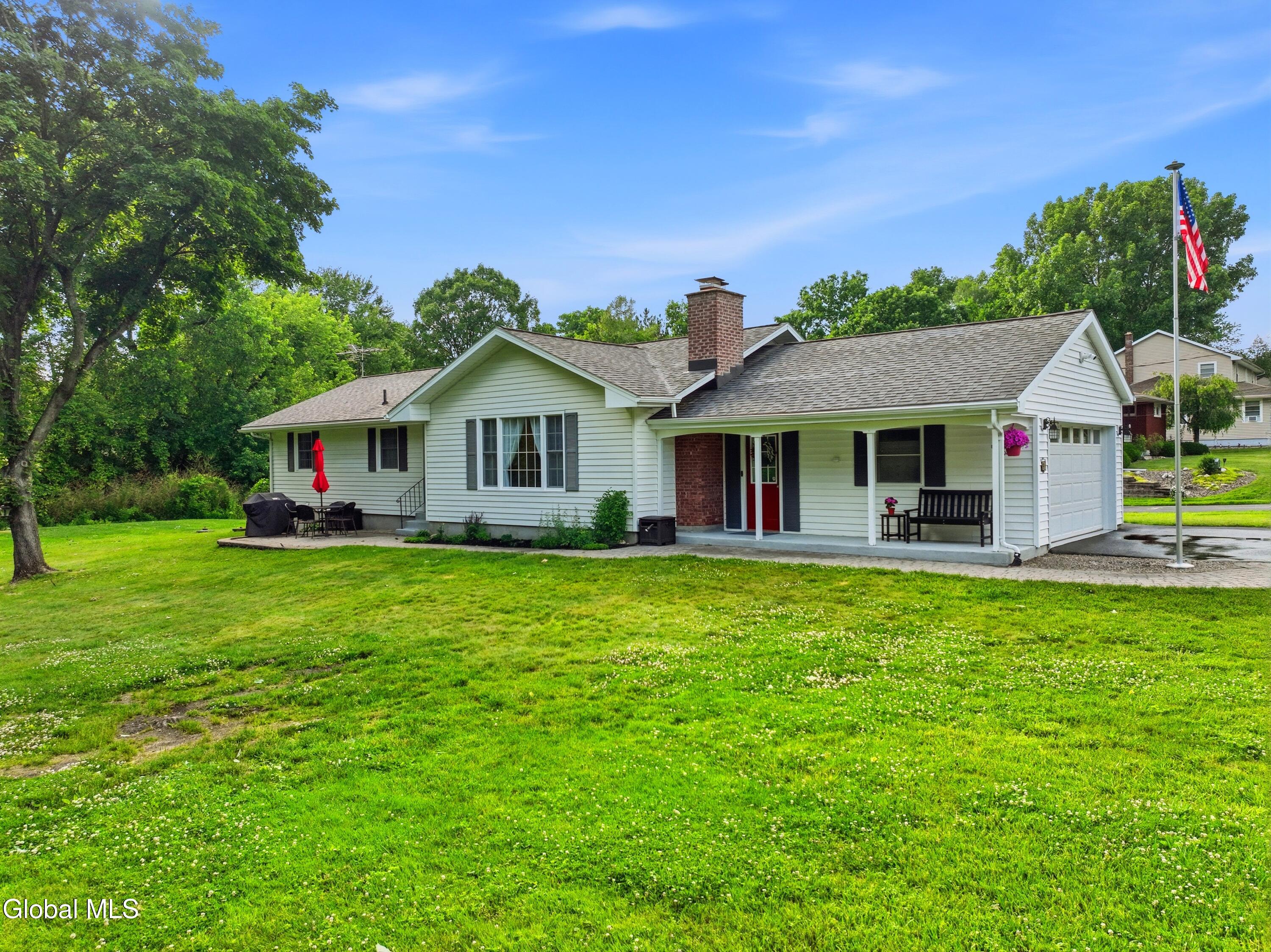 48 S Van Dyke Drive Rensselaer NY 12144