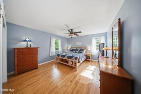 48 S Van Dyke Drive Rensselaer NY 12144