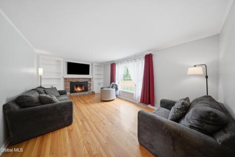 48 S Van Dyke Drive Rensselaer NY 12144