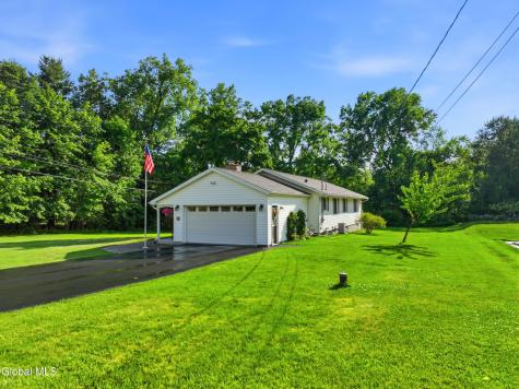 48 S Van Dyke Drive Rensselaer NY 12144