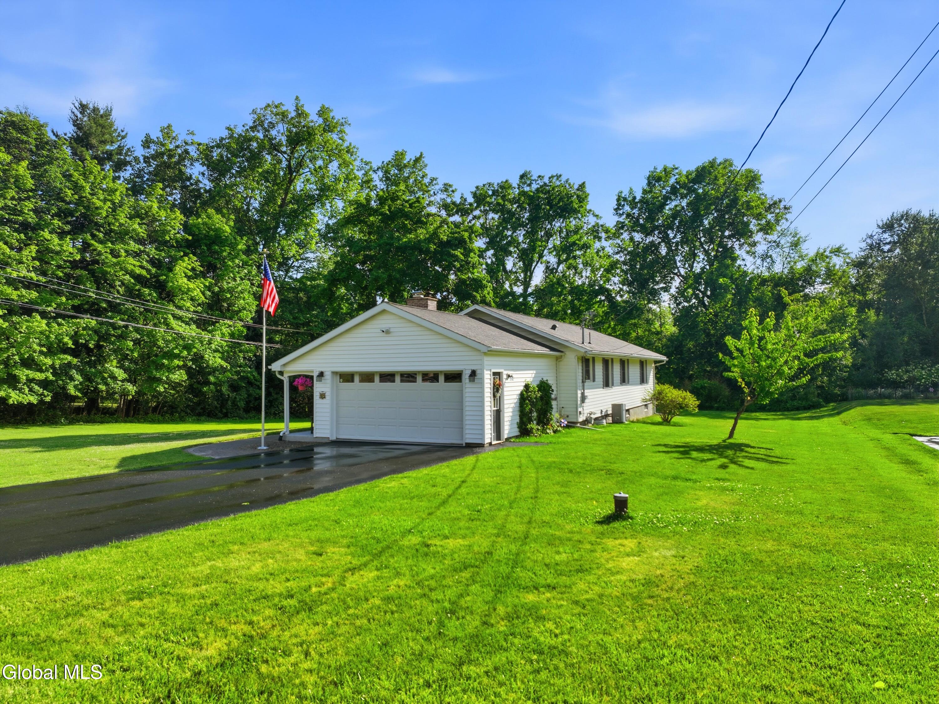 48 S Van Dyke Drive Rensselaer NY 12144