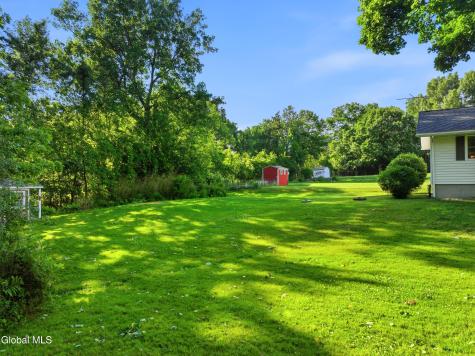 48 S Van Dyke Drive Rensselaer NY 12144