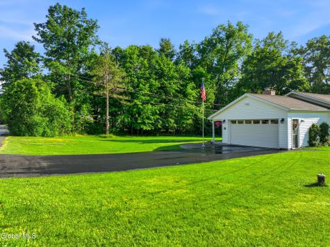 48 S Van Dyke Drive Rensselaer NY 12144