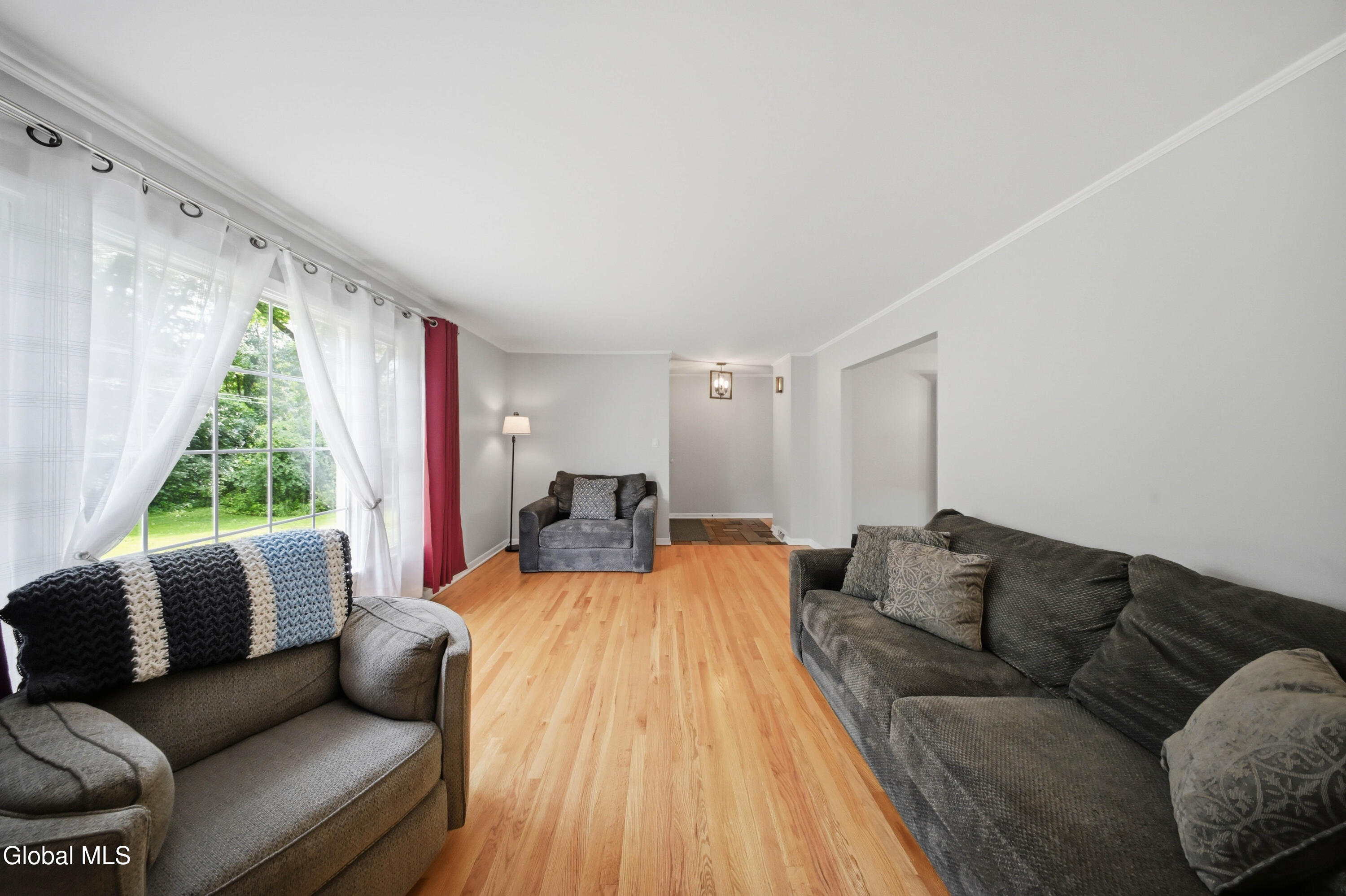 48 S Van Dyke Drive Rensselaer NY 12144
