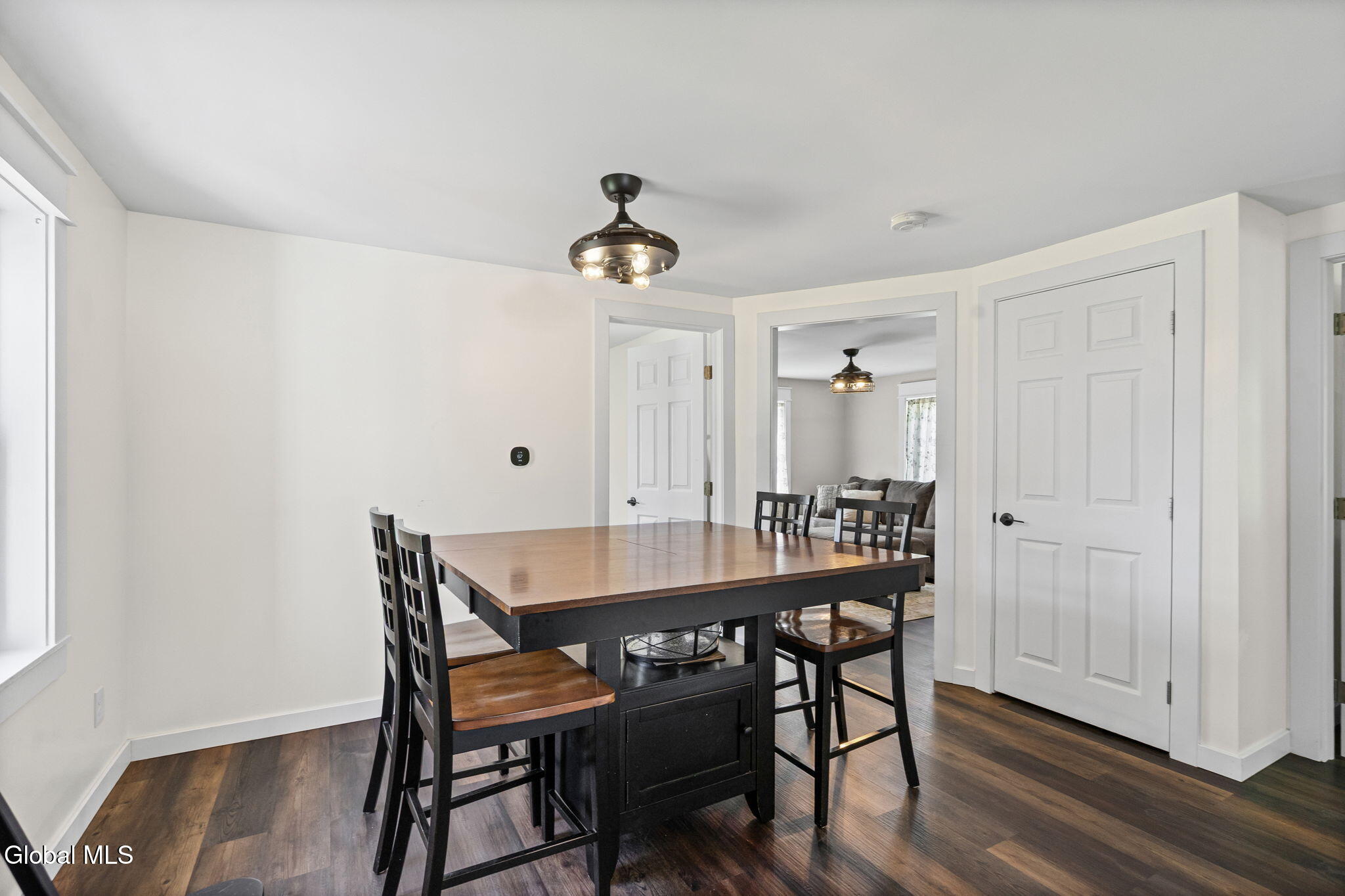 26 Hackett Street Selkirk NY 12158