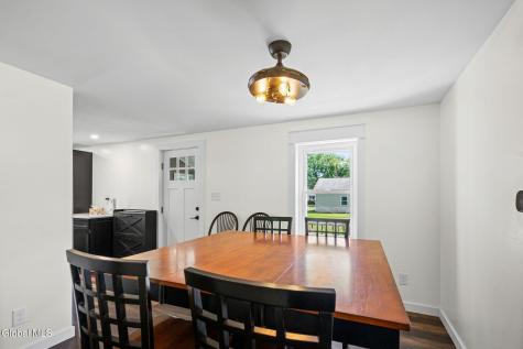 26 Hackett Street Selkirk NY 12158