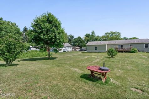 26 Hackett Street Selkirk NY 12158