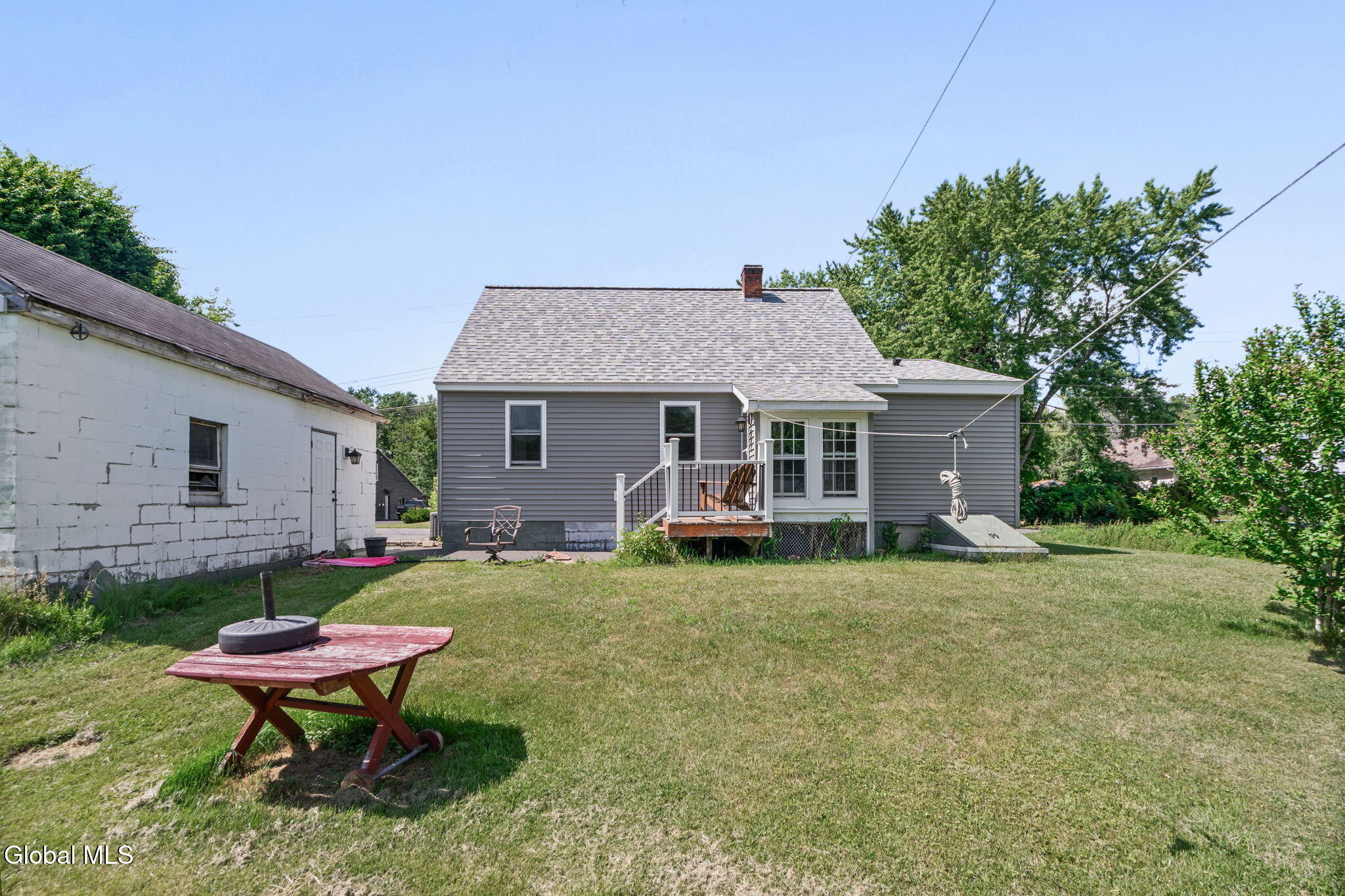 26 Hackett Street Selkirk NY 12158