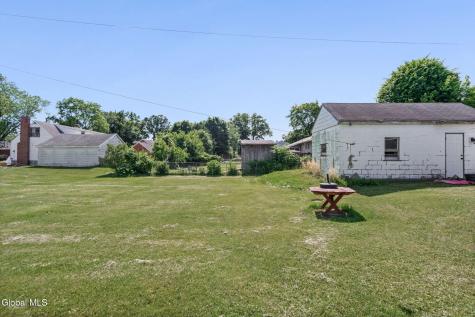 26 Hackett Street Selkirk NY 12158