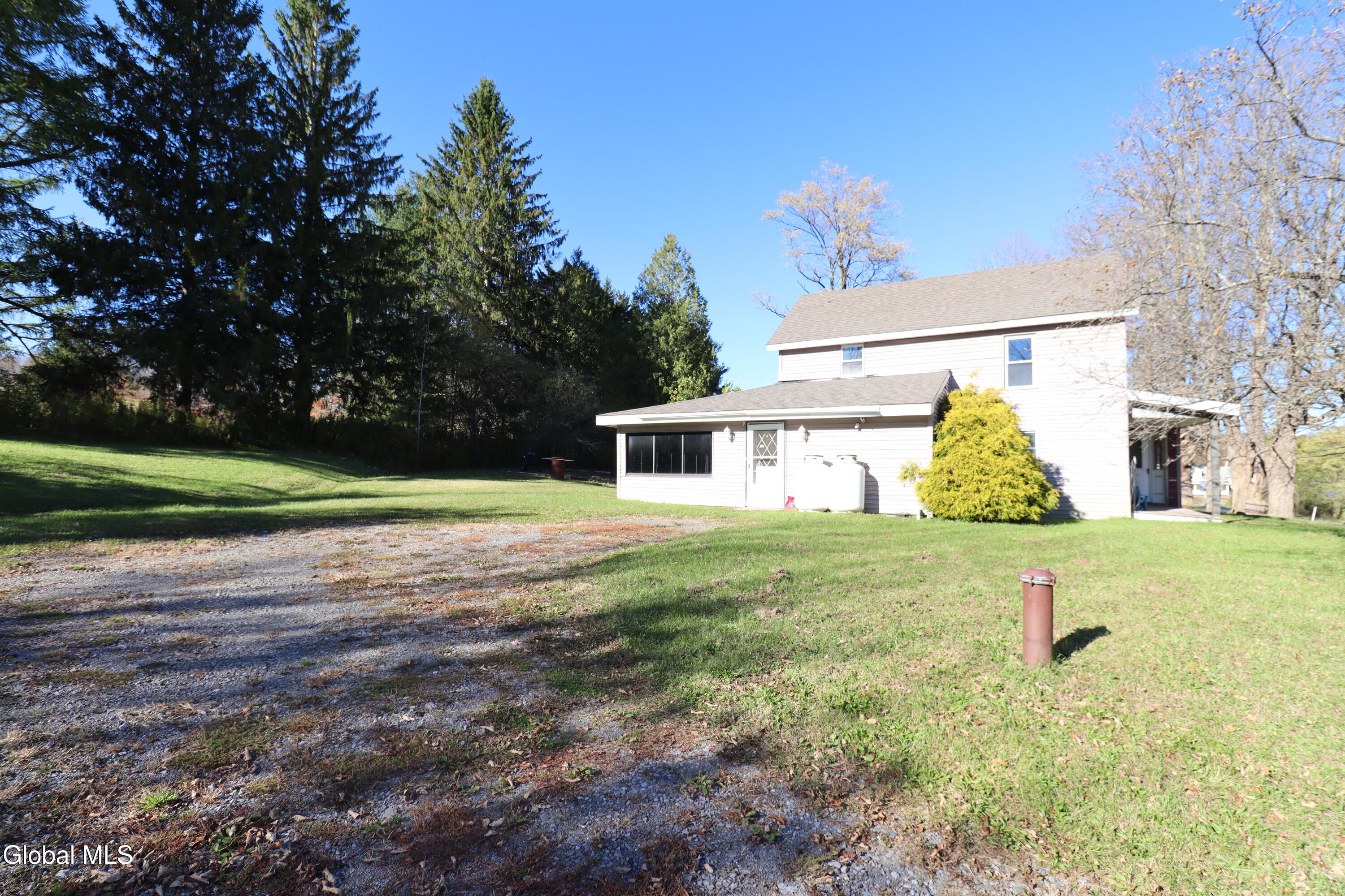 2819 State Route 10 Summit NY 12175