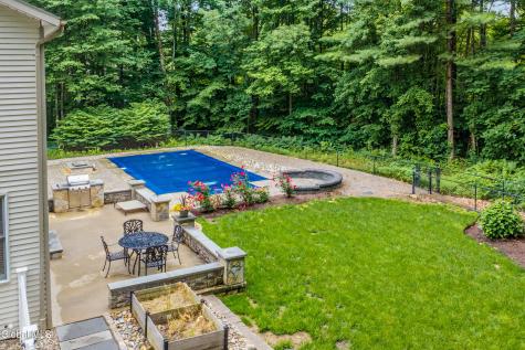 44 Willowbrook Terrace Halfmoon NY 12065