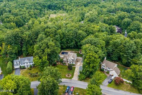 44 Willowbrook Terrace Halfmoon NY 12065