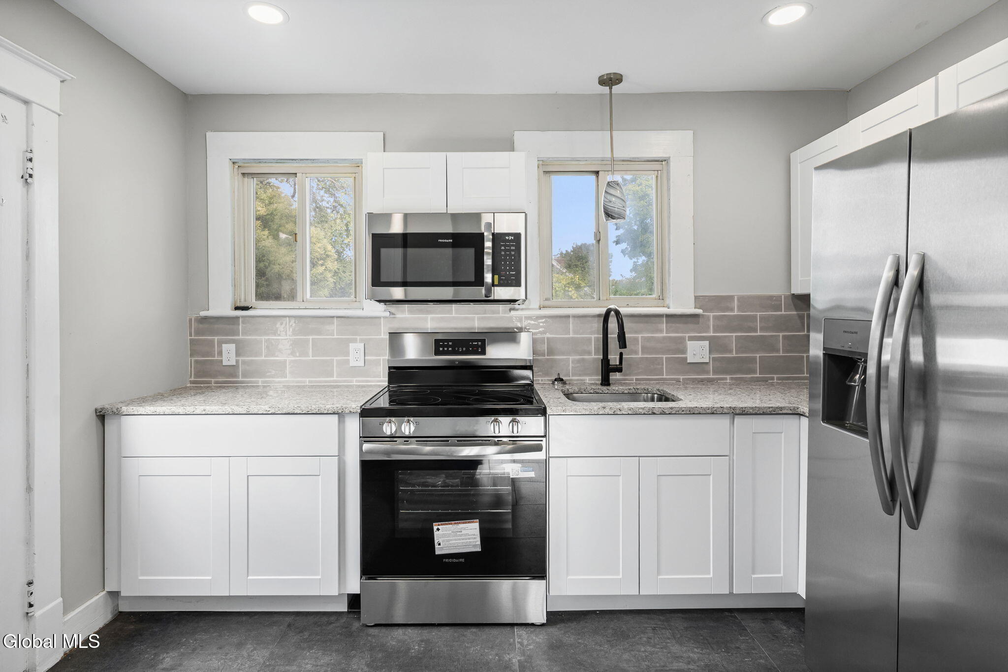 21 Bruen Court Rensselaer NY 12144