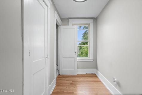 21 Bruen Court Rensselaer NY 12144