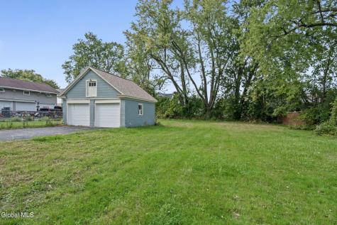 21 Bruen Court Rensselaer NY 12144