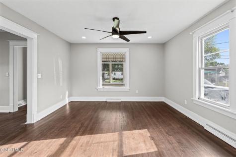 21 Bruen Court Rensselaer NY 12144