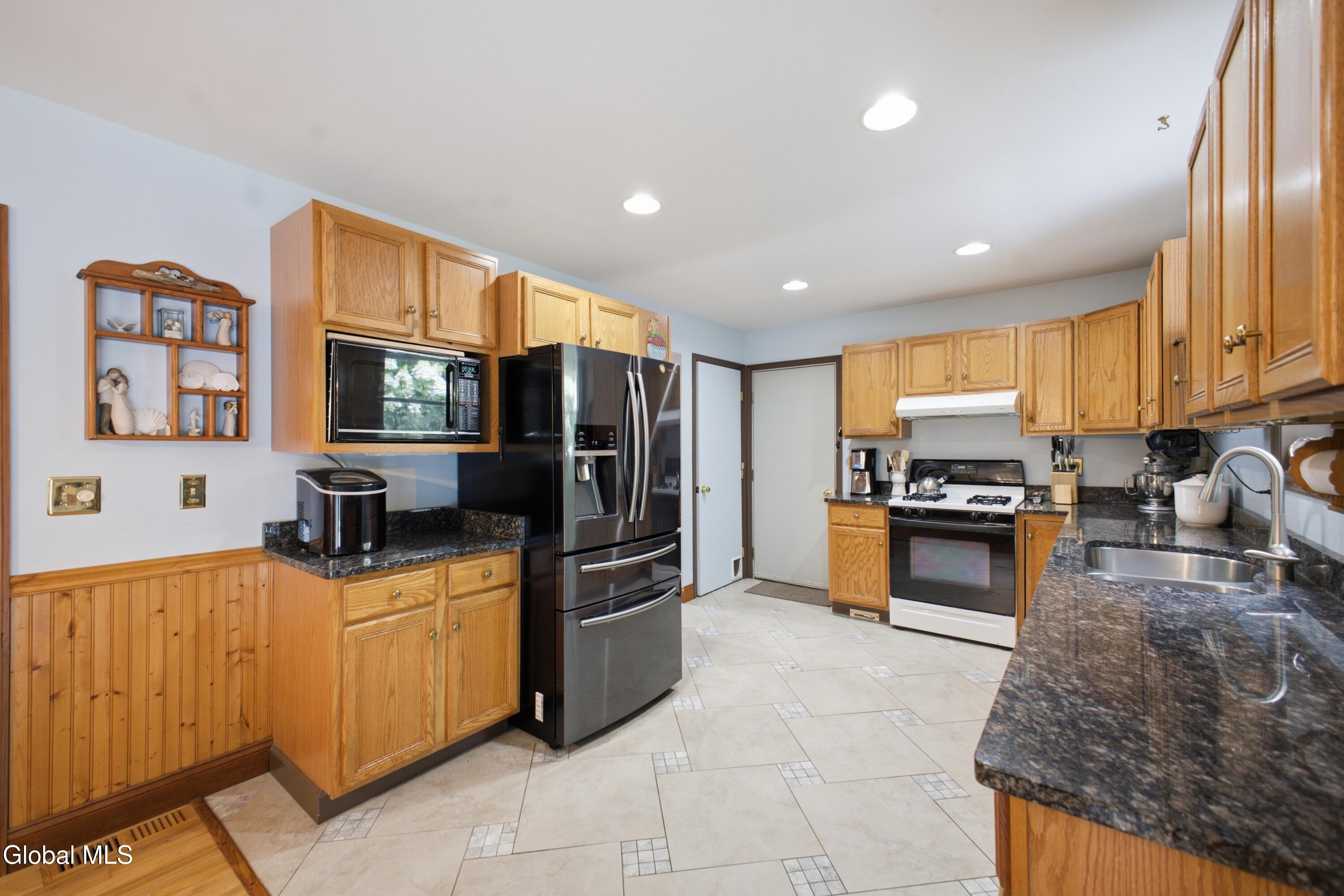 31 Oak Street Lake George NY 12845