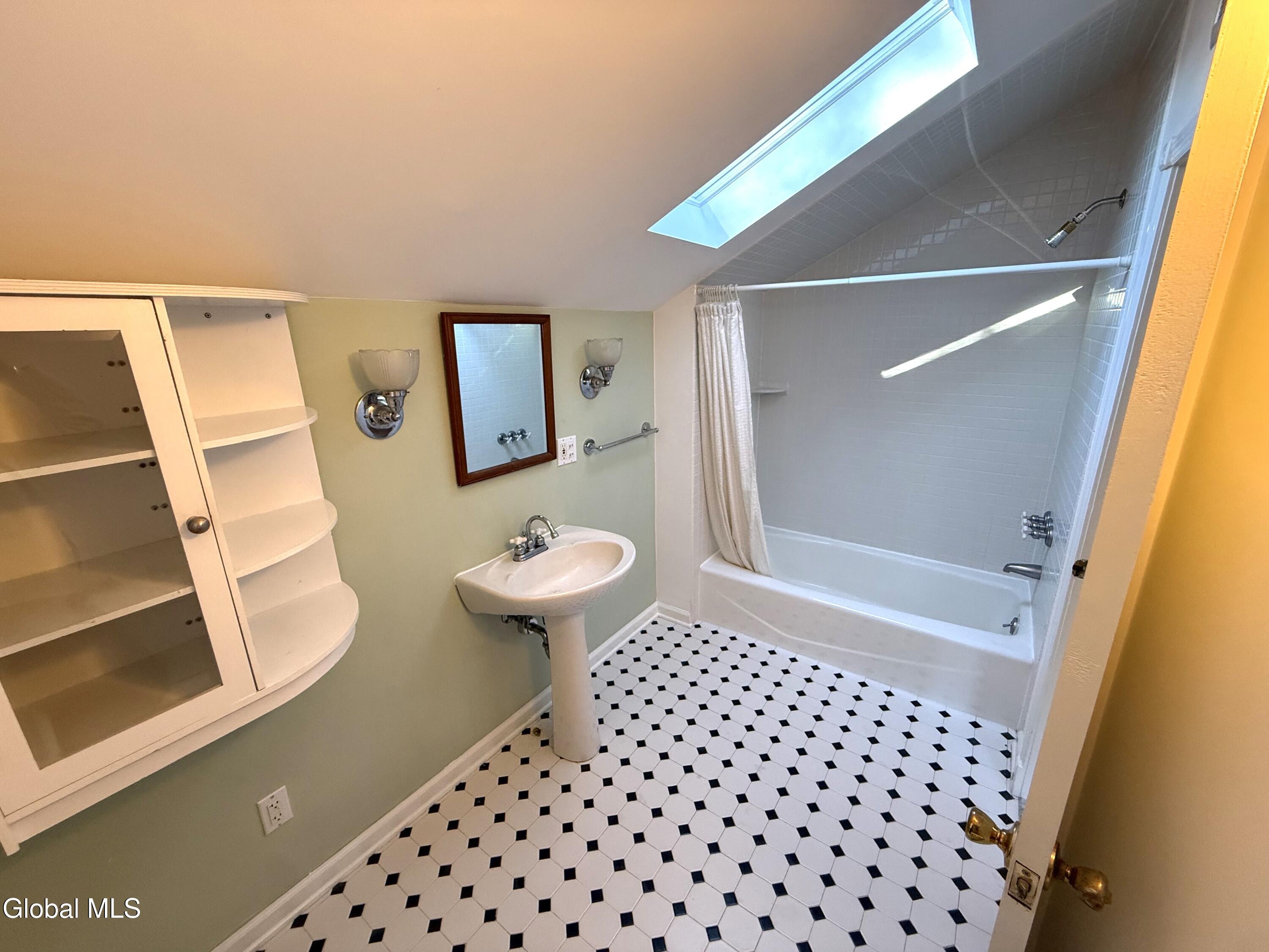 18 Orient Avenue Averill Park NY 12018