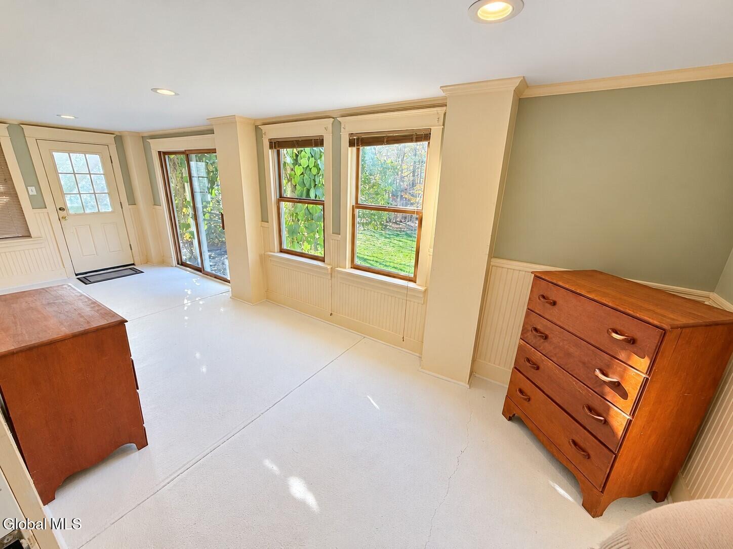 18 Orient Avenue Averill Park NY 12018