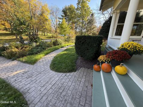 18 Orient Avenue Averill Park NY 12018
